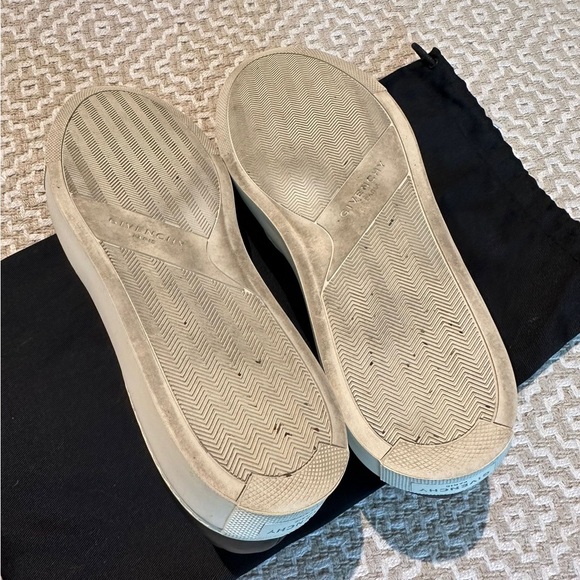 Givenchy Bambi Sneakers - Picture 5 of 5